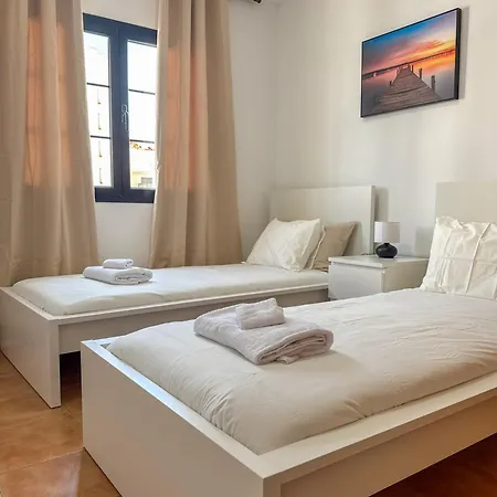 Surf And House Πανσιόν *